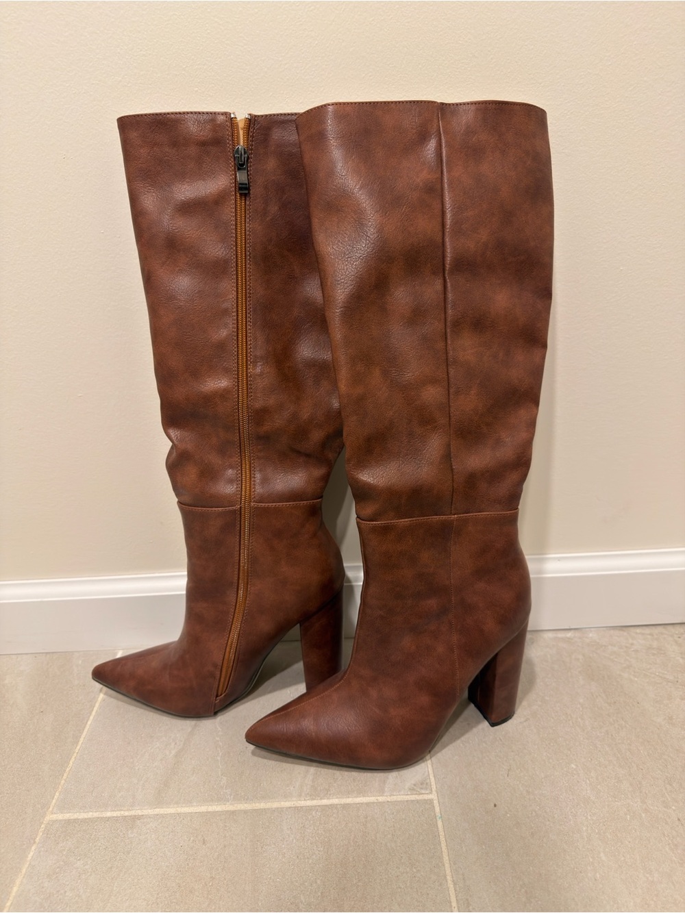 Brown Knee-High Pointed Toe Block Heel Boots US8